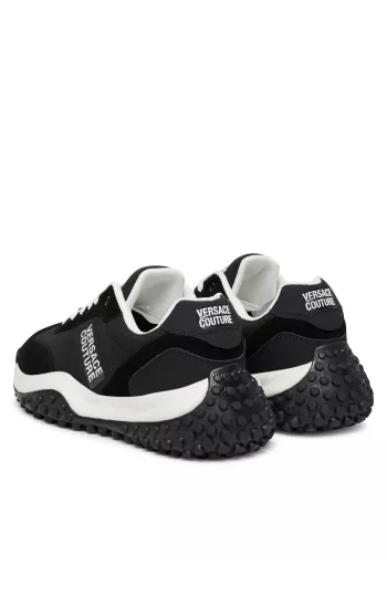 Baskets Versace Jeans 79YA3SN4 ZSD02 Couleur : 899 BLACK